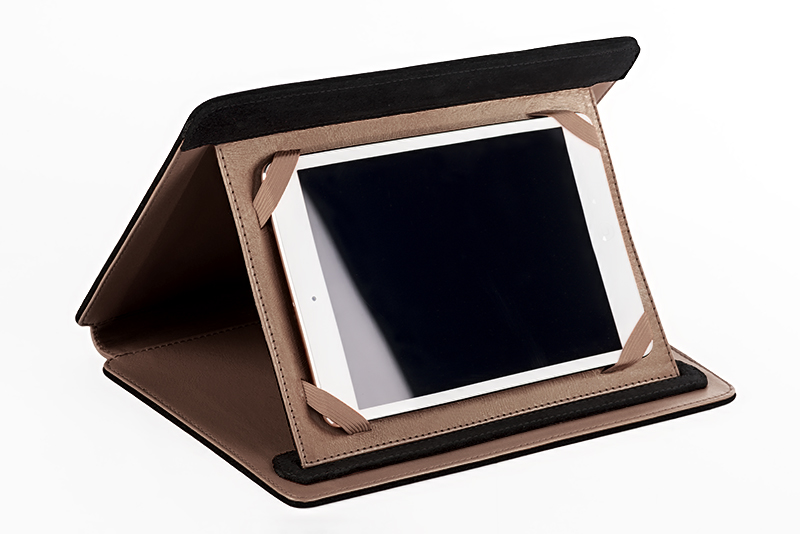 Etui pour tablette or cuivré et noir mat haut de gamme. Personnalisation. Front view - Florence KOOIJMAN